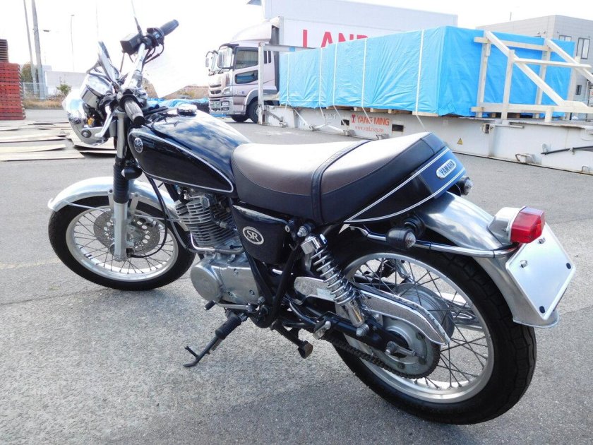 Ямаха 400 кубов