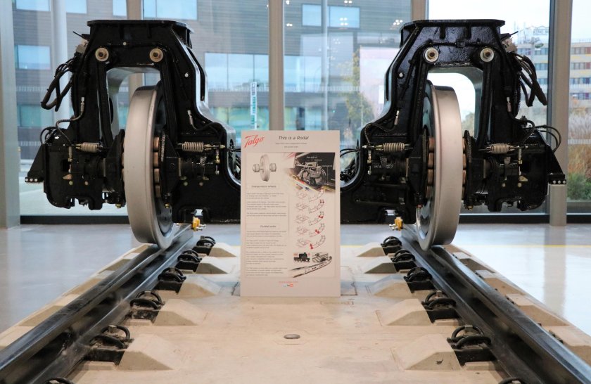 Talgo 250 тележка