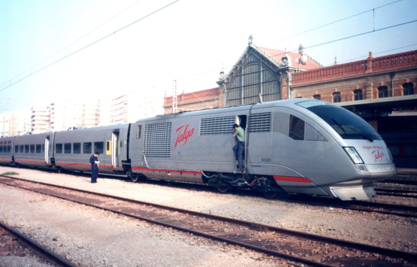 Испанские поезда talgo 250