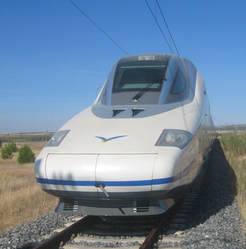 Ave Talgo-350