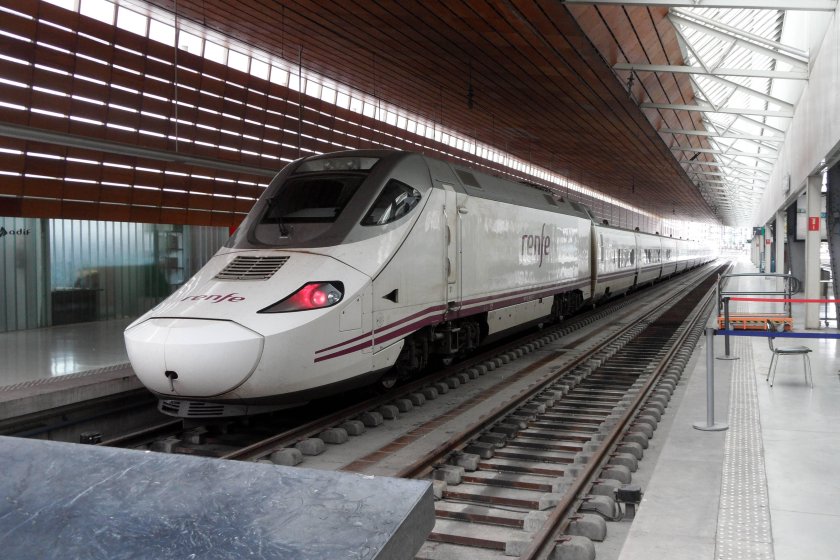 Испанские поезда Talgo 250