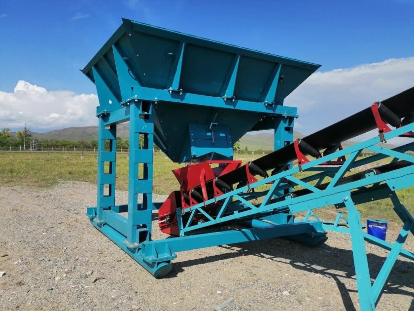 Вибрационный бункерный питатель ПВБ-1,6/3,5