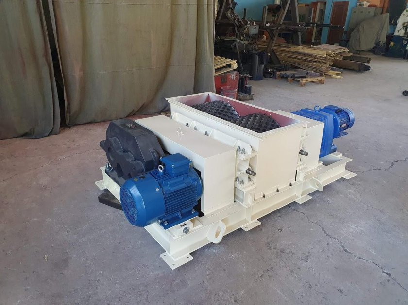 Дробилка двухвалковая зубчатая