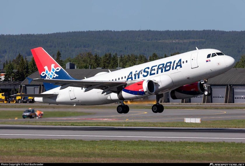 Airbus a319 air serbia