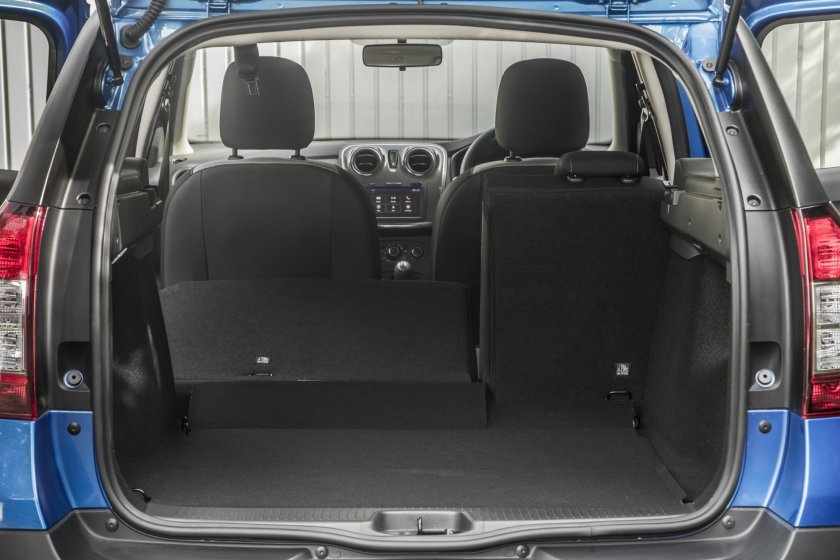 Dacia Logan MCV Stepway салон
