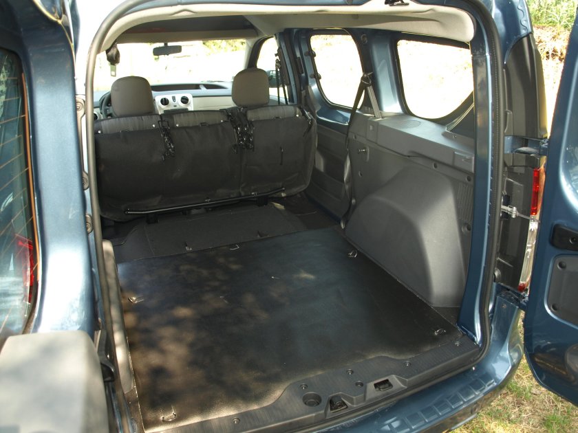 Renault Dokker багажник