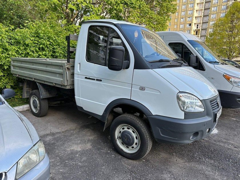 Газель бортовая 4м