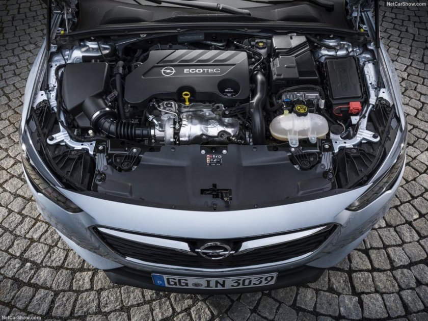 Опель Инсигния мотор