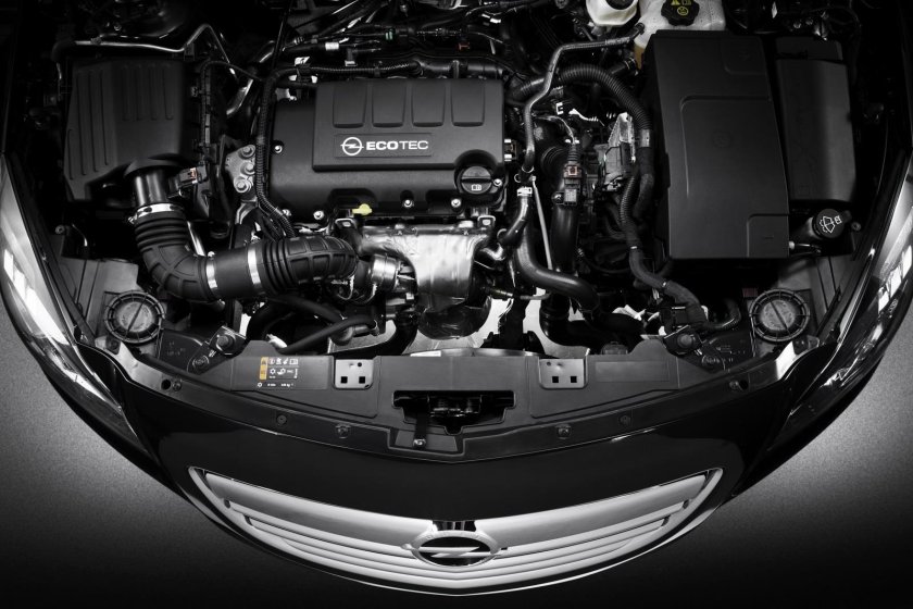 Опель Инсигния 2013 2.0 мотор