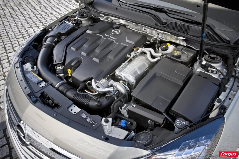 Опель Инсигния 1.8 мотор