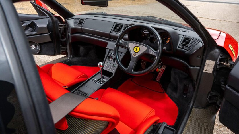 Ferrari 348