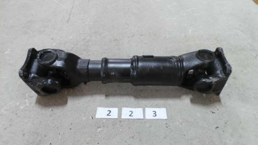 Вал карданный средний