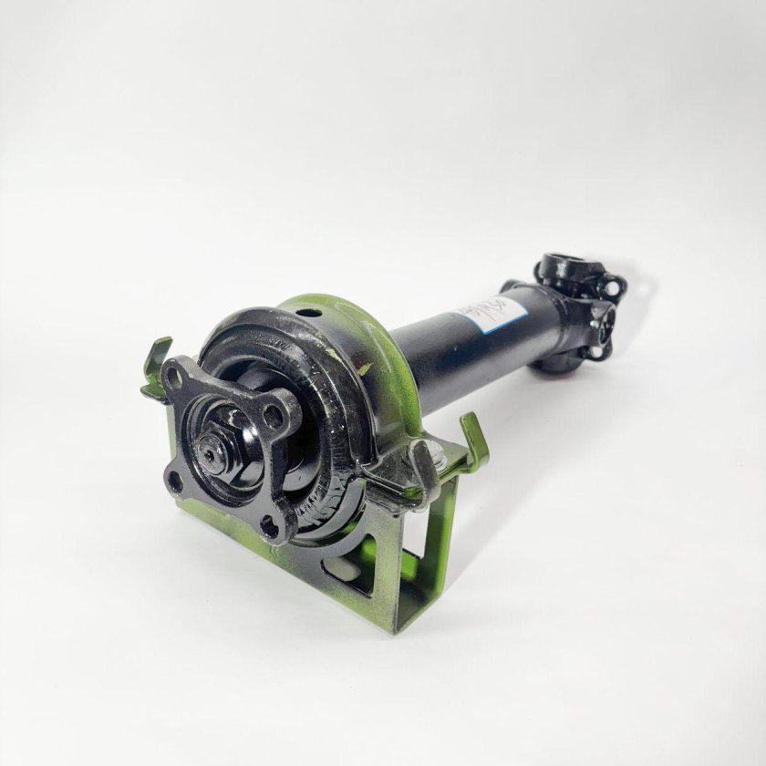 Вал карданный передний