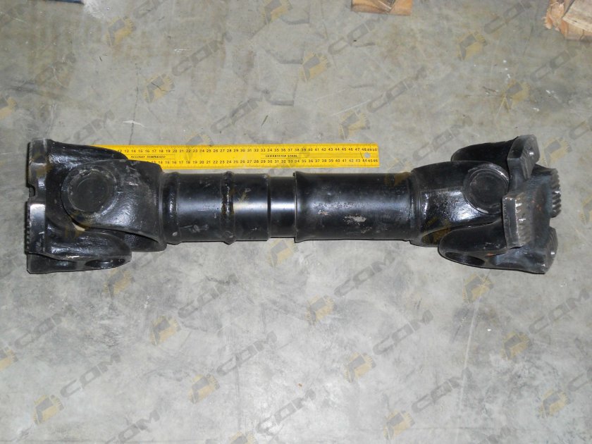 Карданный вал межосевой HOWO ф165 l630 wg9014310126