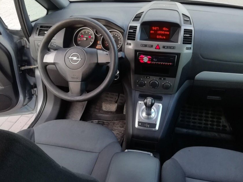 Opel zafira 2007