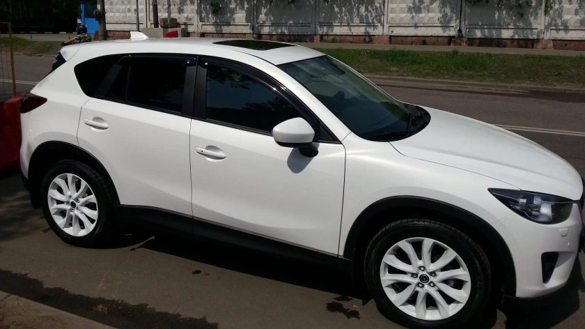 Мазда СХ 5 белая