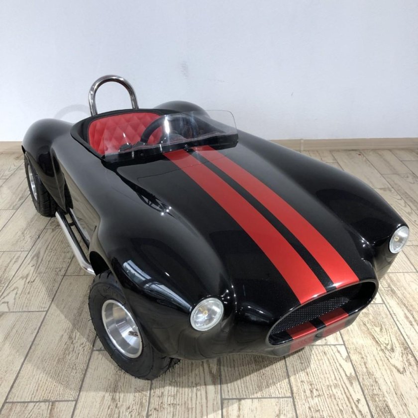 Электромобиль шелби кобра