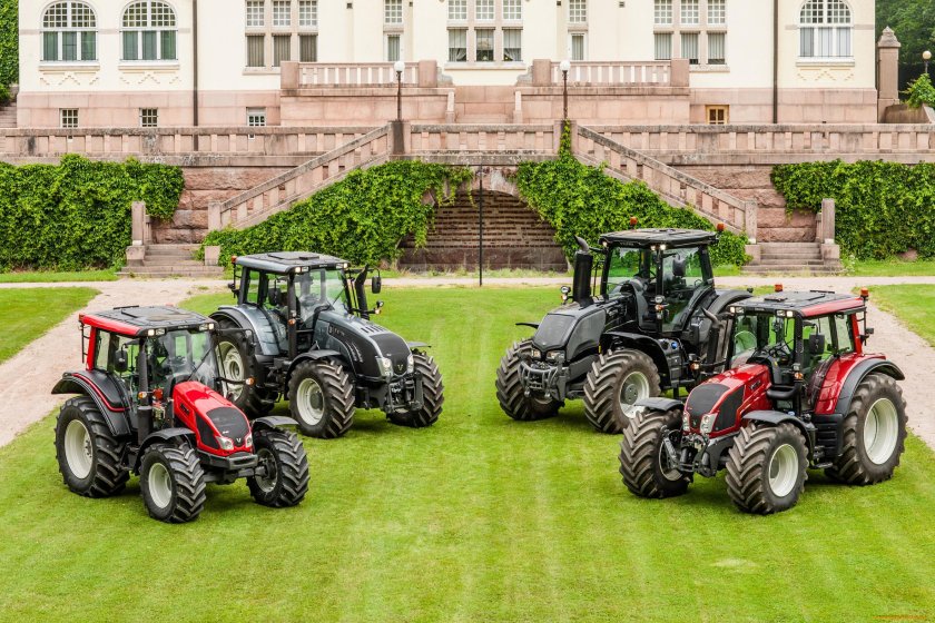 Трактор Валтра