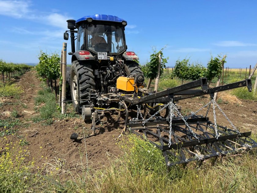 Культиватор навесной