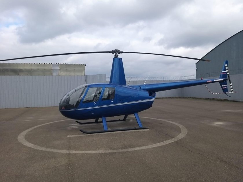 Вертолет Robinson r44