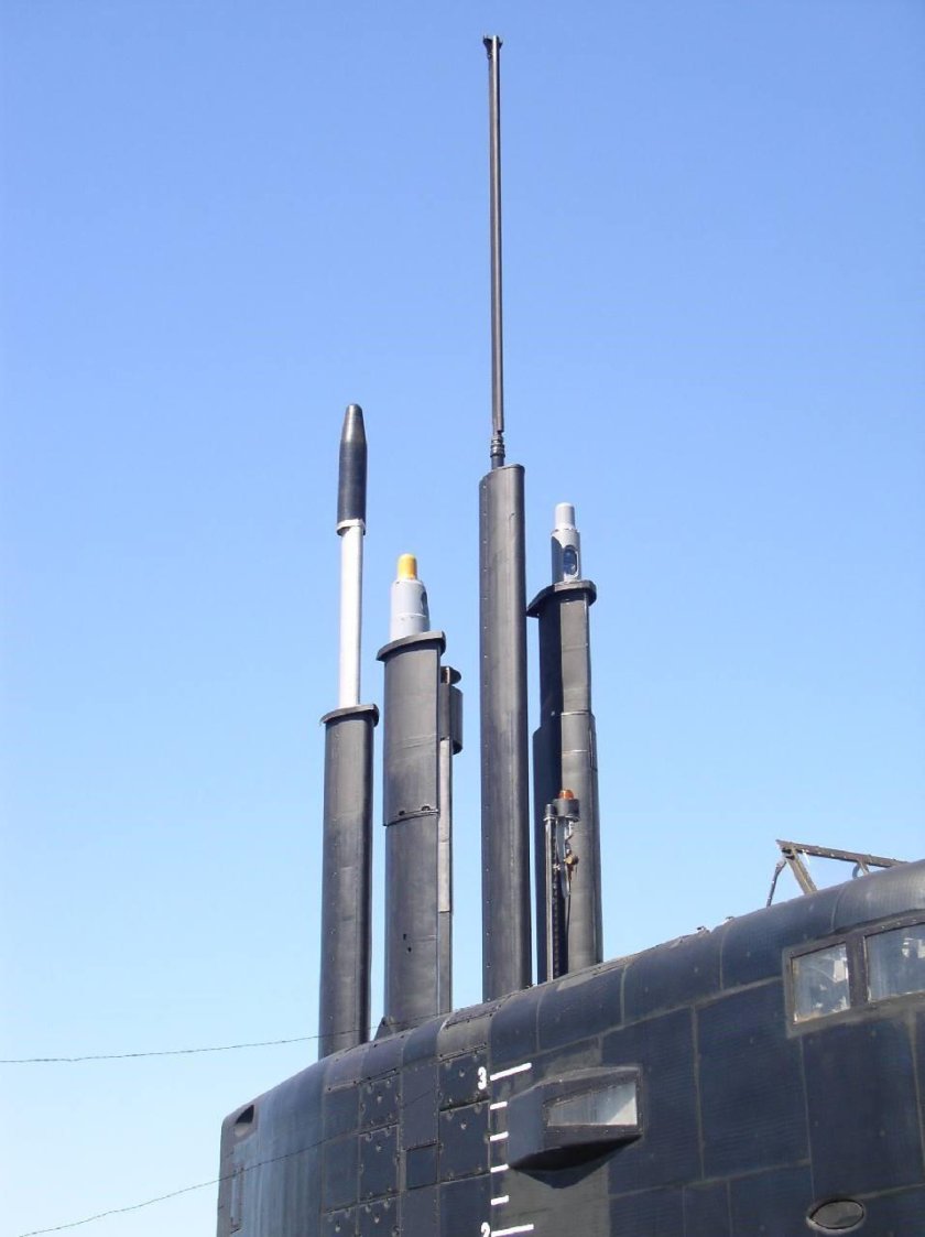 Антенны подводных лодок