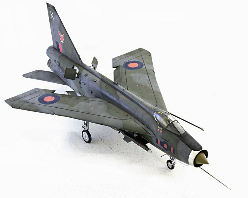 Bac Lightning f.1a/f.2