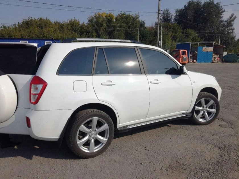 Chery Tiggo FL на 17 колесах