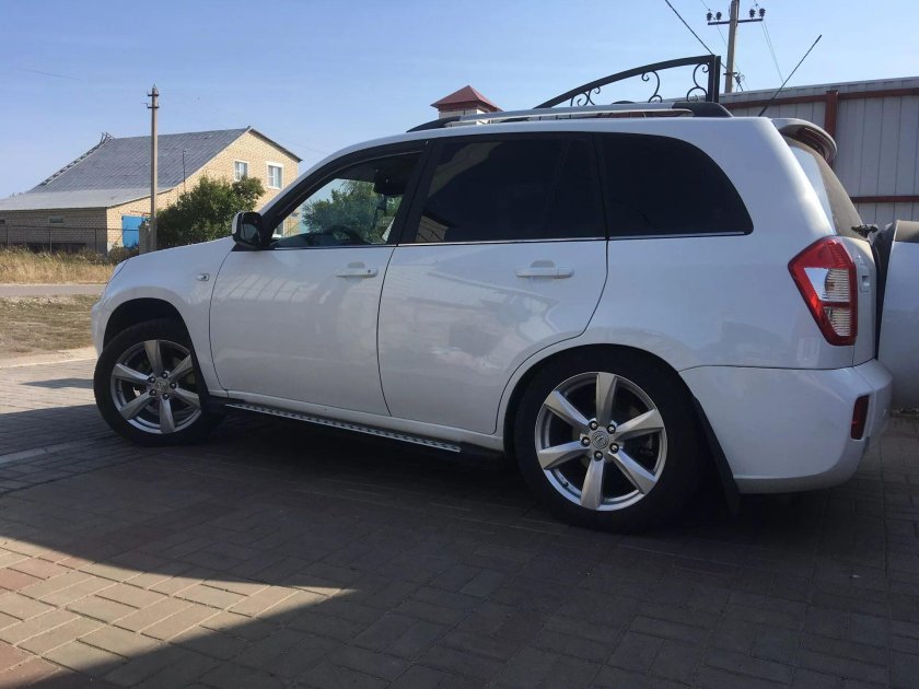 Chery Tiggo FL на 17 колесах
