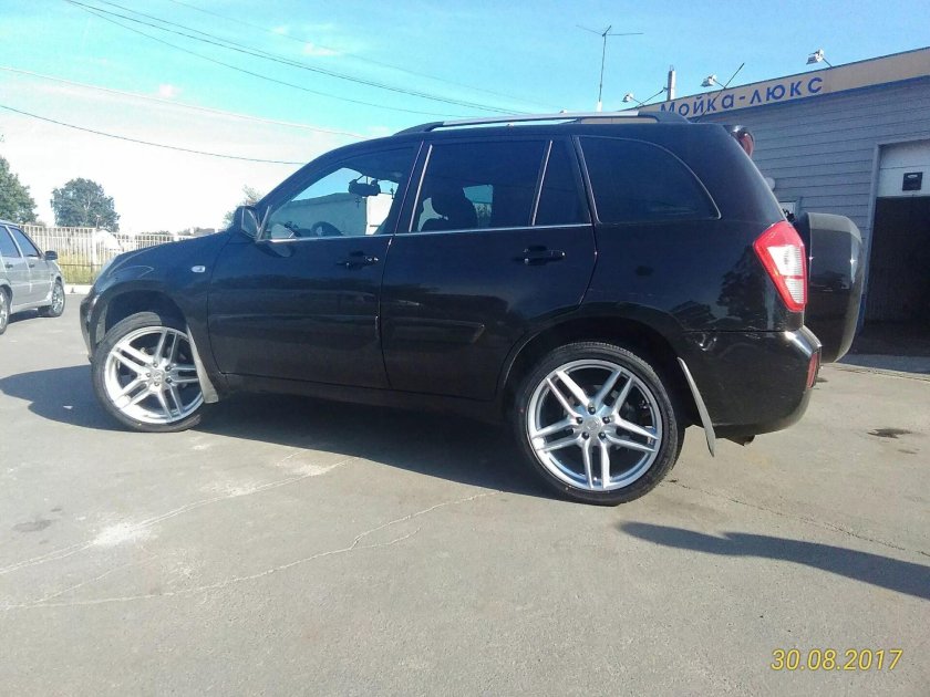 Chery Tiggo FL на 17 колесах