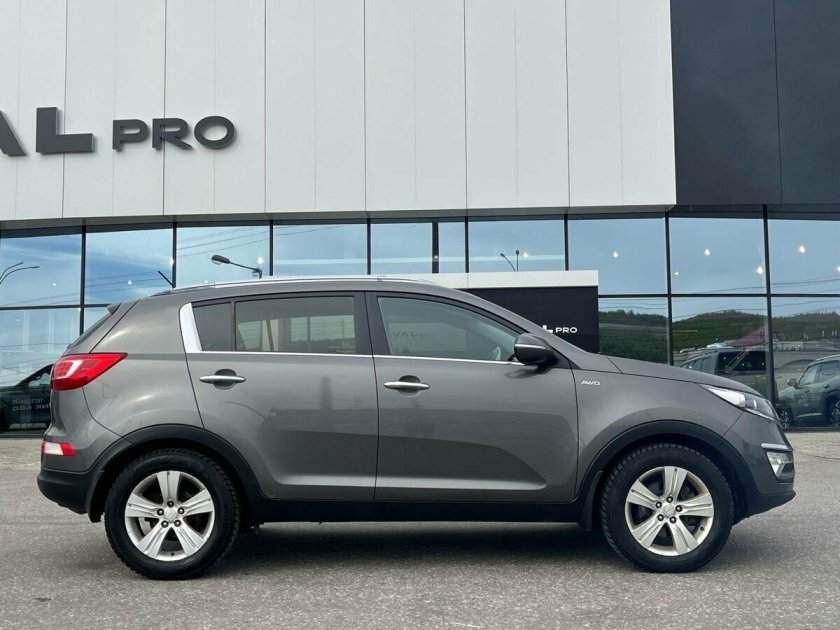 Кия спортейдж 2011