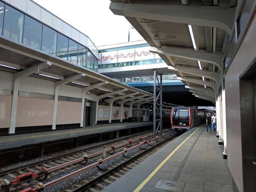 Станция Кутузовская Москва