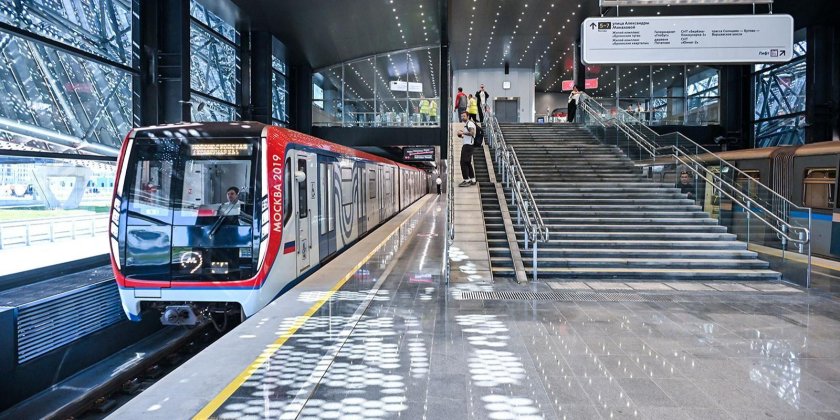 Москва вагон метро