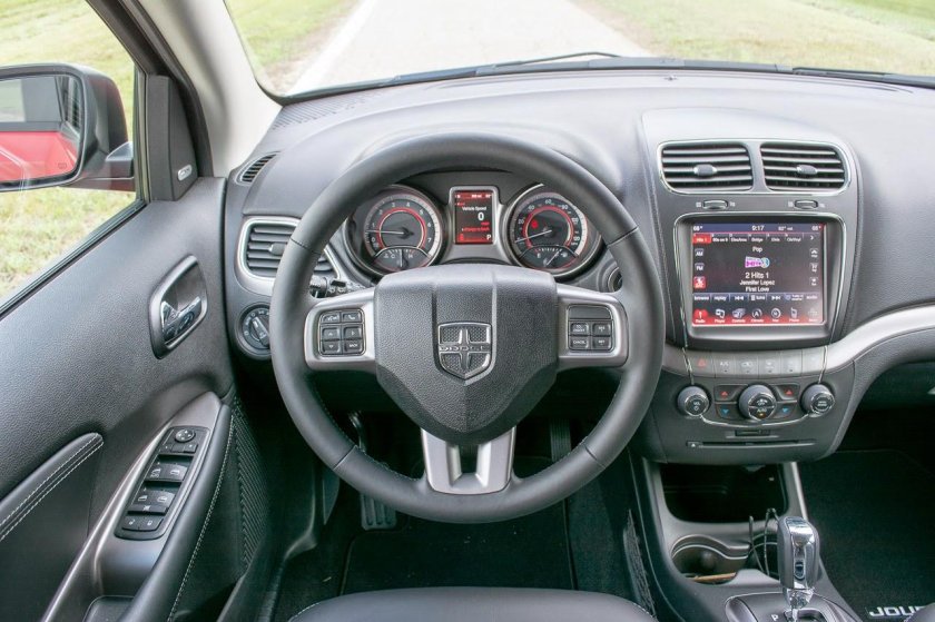 Dodge Journey 2014 салон