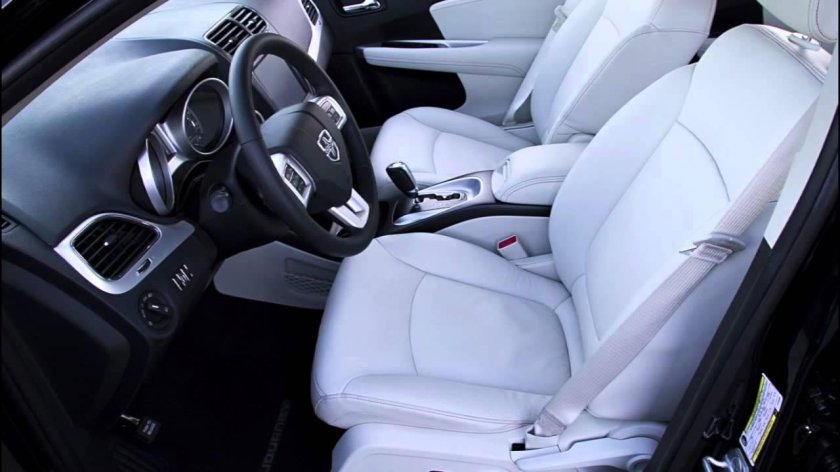 Додж Джорни салон