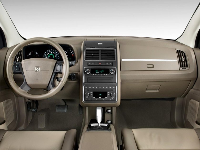 Додж Джорни 2010