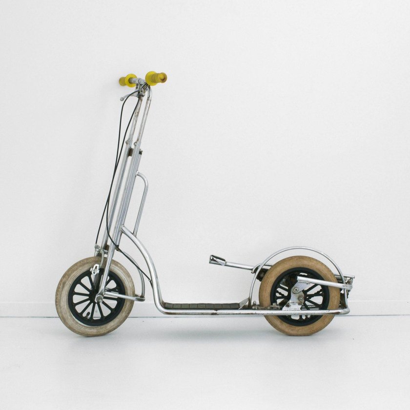 Винтажный самокат