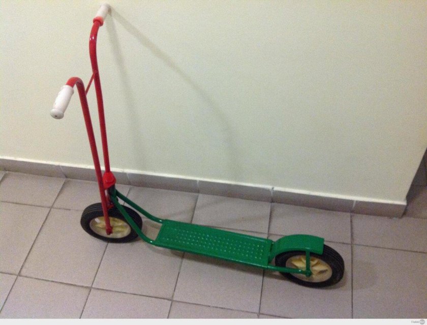 Самокат СССР на надувных колесах