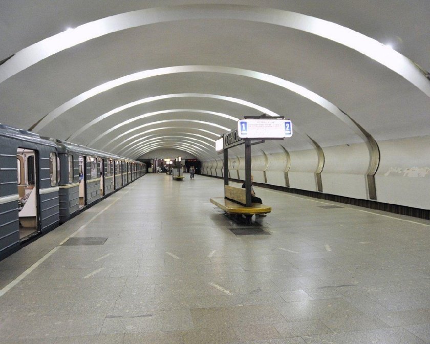 Станция метро Коньково