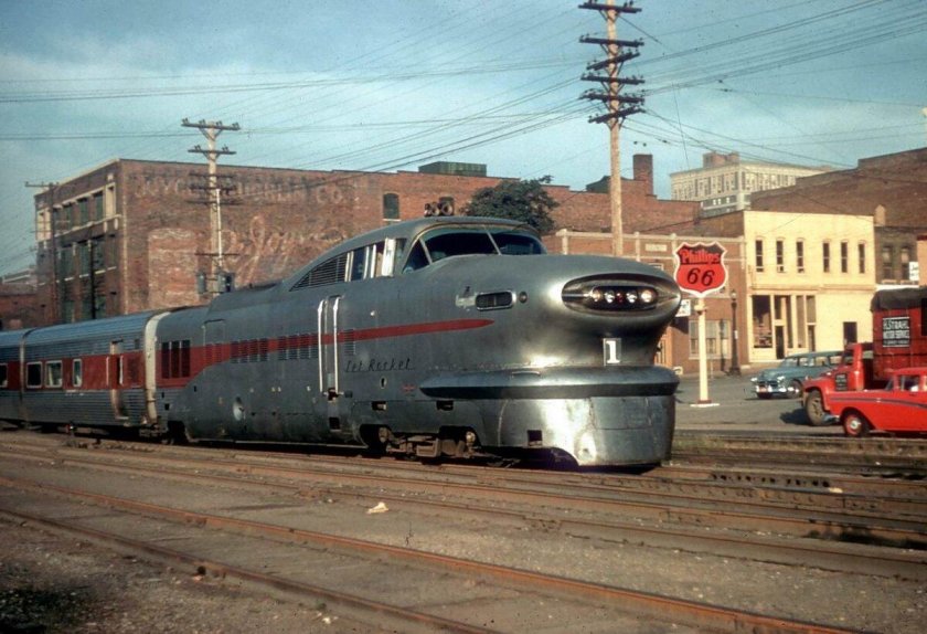 GM Aerotrain 1956