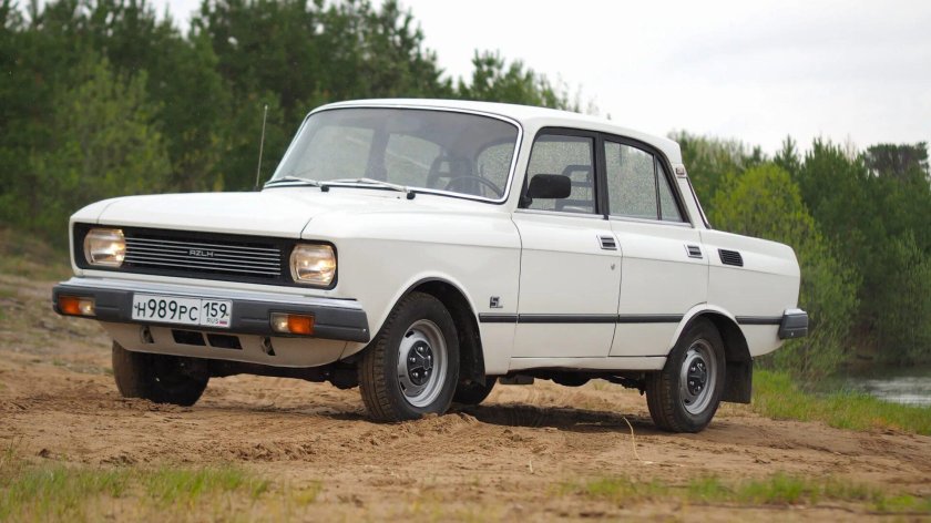 Москвич 2140 люкс