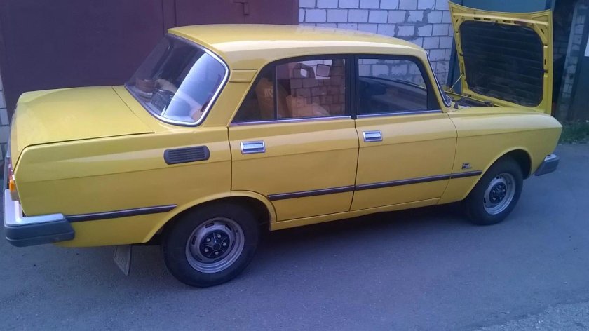 Москвич-2140 Люкс SL