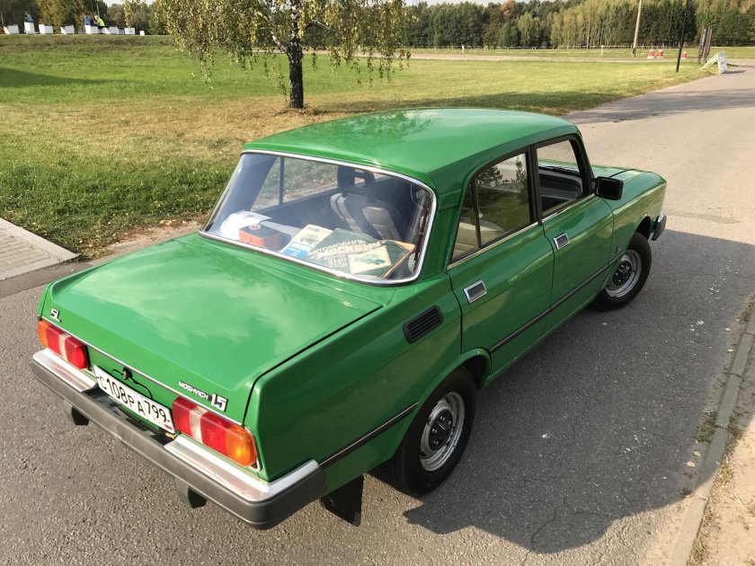 Москвич-2140 Люкс SL