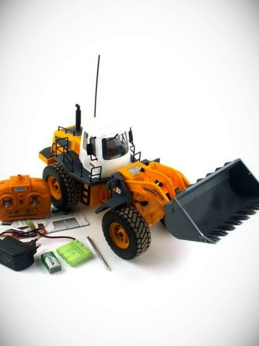 Радиоуправляемый бульдозер вс1031