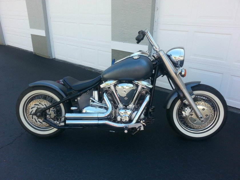 Yamaha Roadstar 1700 Bobber