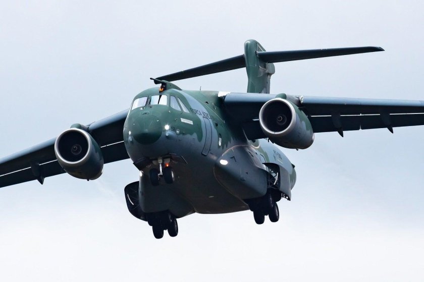 Embraer c 390 millennium