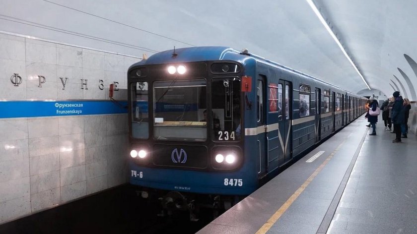 Балтиец поезд метро