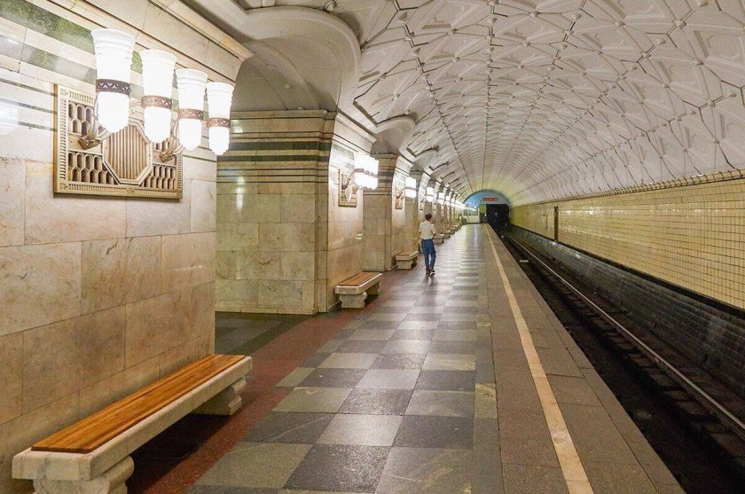 Станция спортивная Московский метрополитен