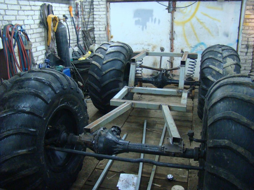 Болотоход ЧЕБОКА 1 рама