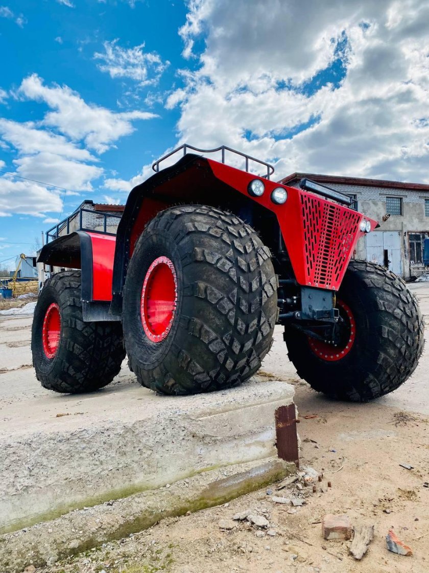 Снегоболотоход хищник