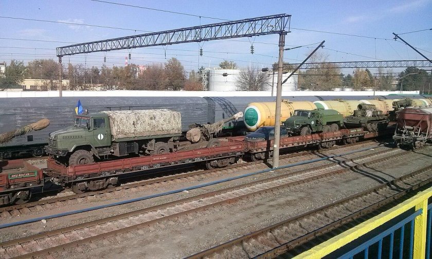 ЖД эшелон Вооруженных сил Украины